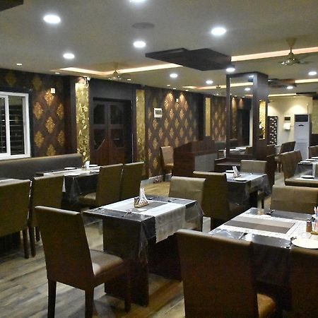 Kishanganj Hotel Daftari Palace מראה חיצוני תמונה