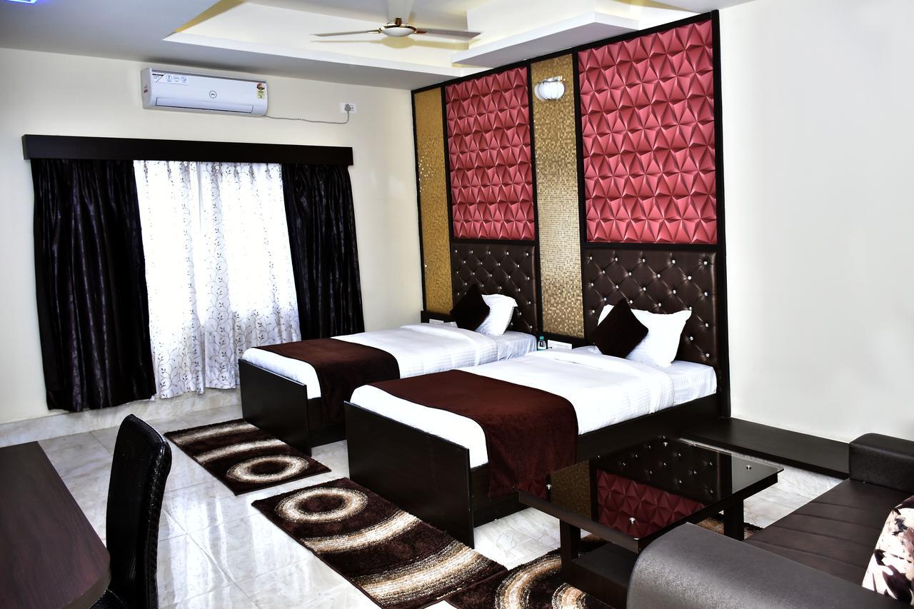 Kishanganj Hotel Daftari Palace מראה חיצוני תמונה