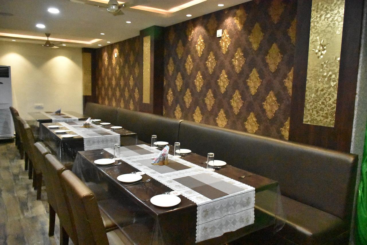 Kishanganj Hotel Daftari Palace מראה חיצוני תמונה